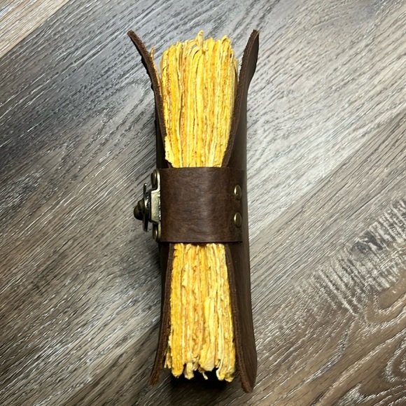 Hand Crafted OOAK Unique Leather Vintage Journal with Antique Deckle Edge Paper - Picture 5 of 12